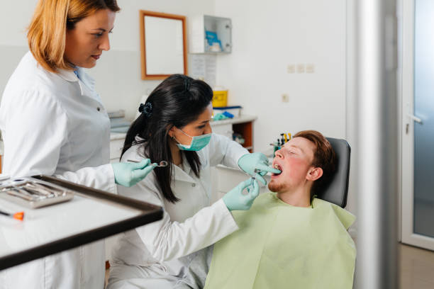 Best Emergency Wisdom Teeth Removal in Desoto Lakes, FL